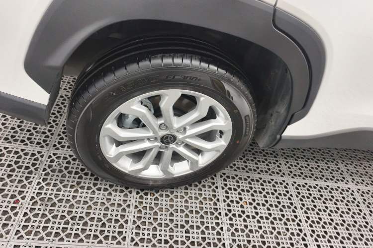 Used Toyota FRONTLANDER 2024 2.0L CVT Leading Plus Edition
