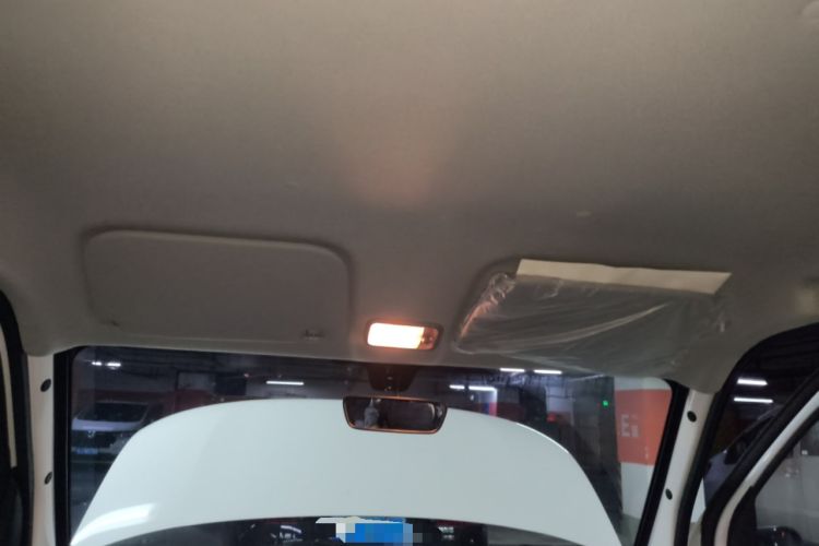 Used Wuling Zhiguang New Energy 2025 Standard Model
