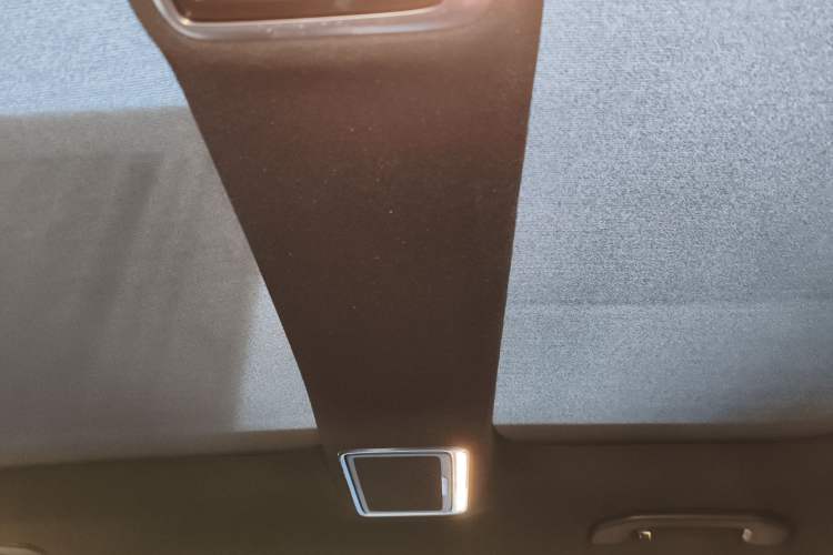 Used Mercedes-Benz GLC 2020 Facelift GLC 300 L 4MATIC Dynamic Edition