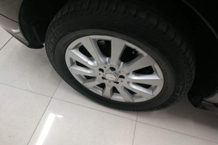 Used Mercedes-Benz R-Class 2017 R 320 4MATIC Business Edition Prestige Model
