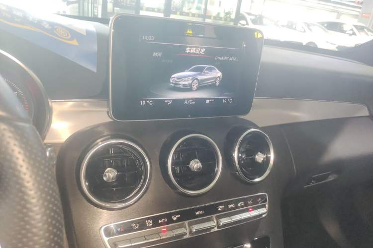 Used Mercedes-Benz C-Class 2017 Restyled C 200 Sport Edition Audio And AC Panel