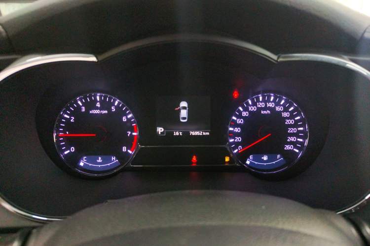 Used Kia K5 2015 2.0L Automatic LUX Instrument Cluster