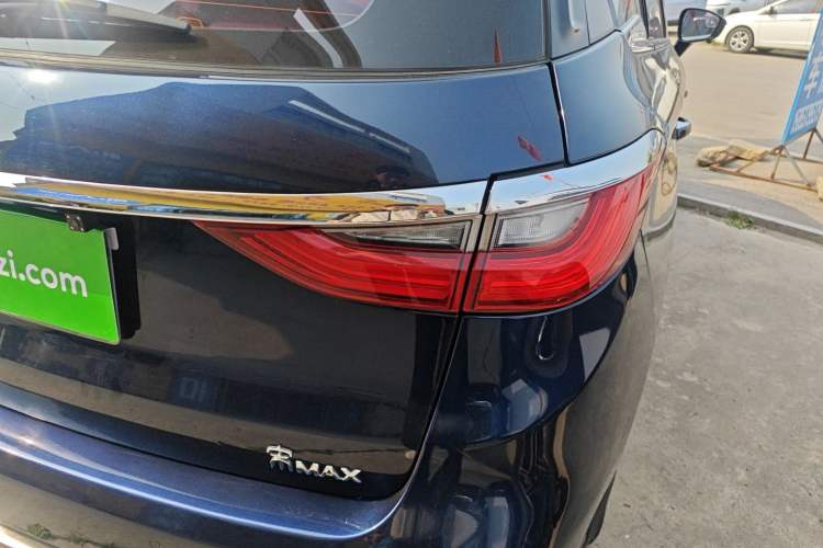 Used BYD Song MAX 2018 1.5T Automatic Smart Connect Luxury 6-Seater
