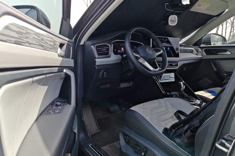 Used Volkswagen Tayron 2023 330TSI Two-Wheel-Drive R-Line High-Energy Version Driver Seat