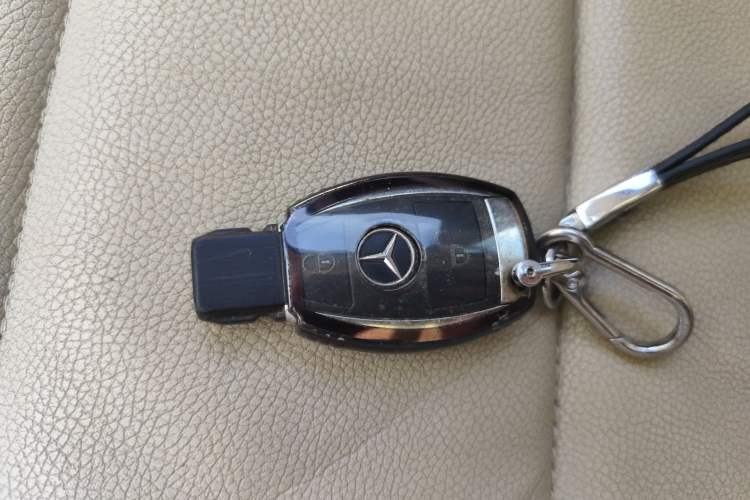 Used Mercedes-Benz GLK-Class 2014 GLK 200 Standard Model Vehicle Key