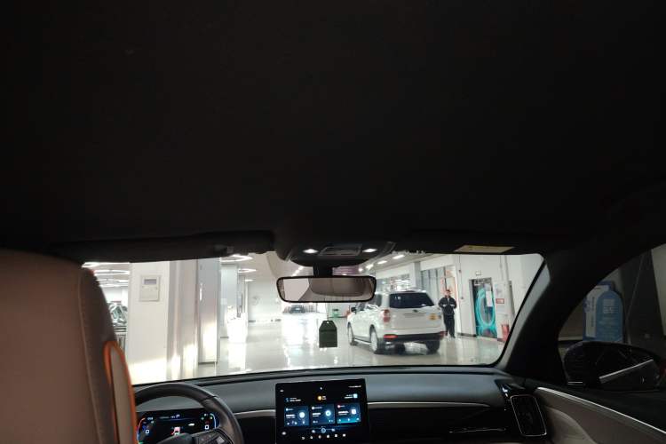 Used BYD Song Pro New Energy 2024 HONOR Edition DM-i 71KM Navigation Model