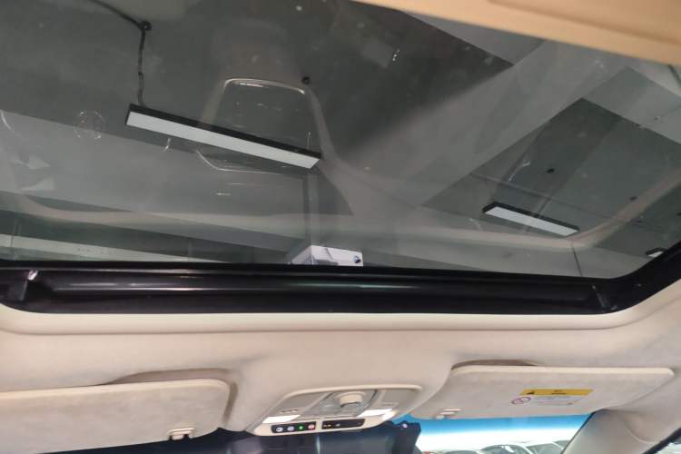 Used Buick GL8 2020 Avenir Avia 7-Seater Deluxe Edition Headliner
