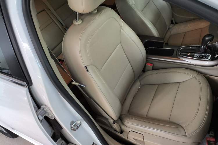 Used Chevrolet Malibu 2014 2.4L Automatic Luxury Edition
