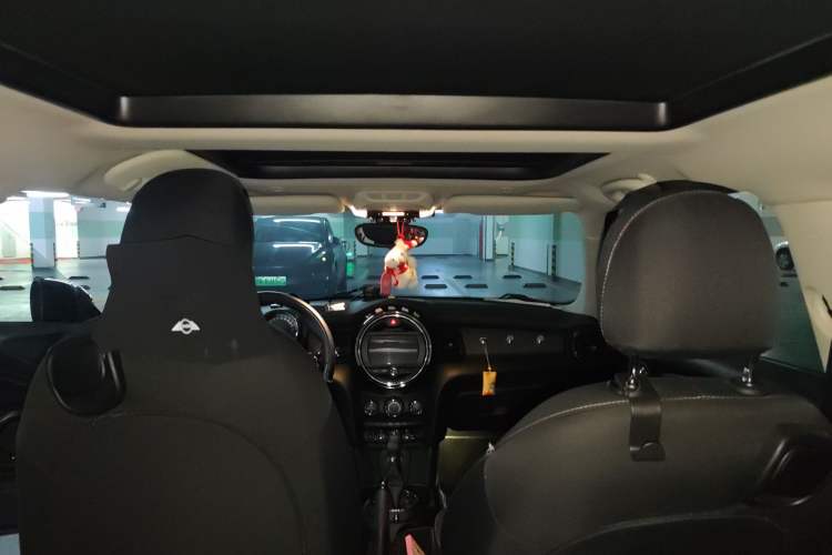 Used MINI 2014 1.5T COOPER Fun