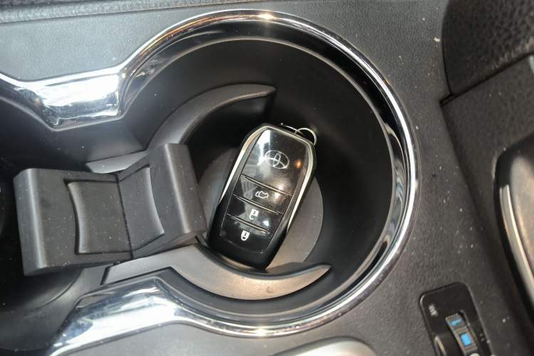 Used Toyota Highlander 2020 2.0T Four-Wheel Drive Millionth Anniversary Edition 7 Seats
