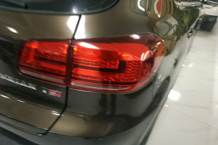 Used Volkswagen Tiguan L 2015 1.8TSI Automatic Two-Wheel Drive Luxury Model