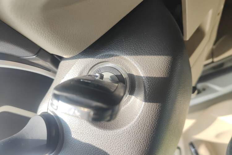 Used Jinbei 750 2015 1.5L Comfort Model