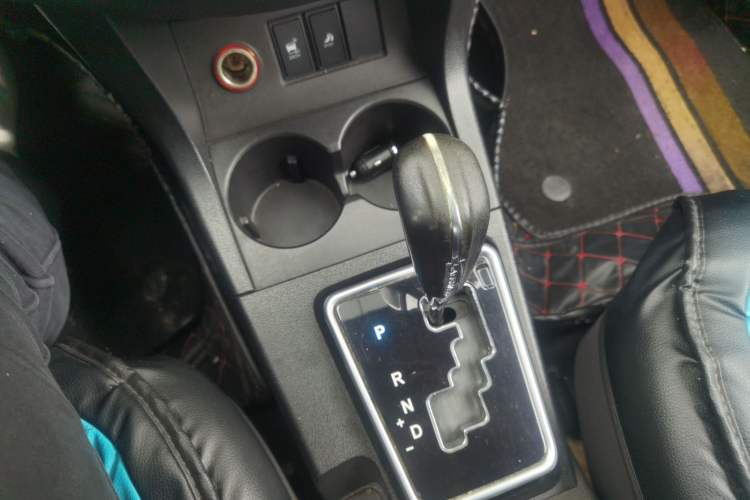 Used Land X5 2015 1.5T CVT Enjoyment Edition Gear Lever