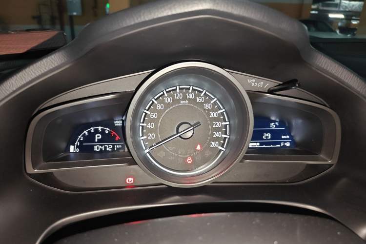 Used Mazda Mazda 3 Axela 2017 Sedan 1.5L Automatic Luxury Model China VI Standard