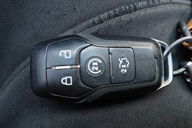 Used Ford Taurus 2017 EcoBoost 245 Luxury Model