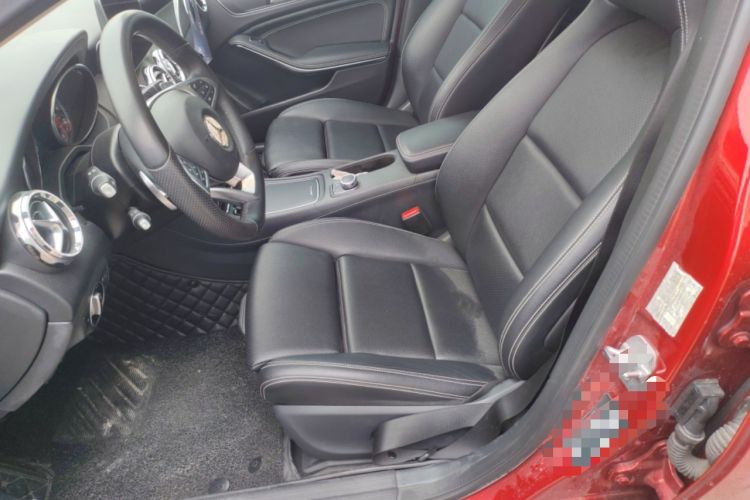 Used Mercedes-Benz GLA 2019 GLA 200 Dynamic Edition Left Front Seat