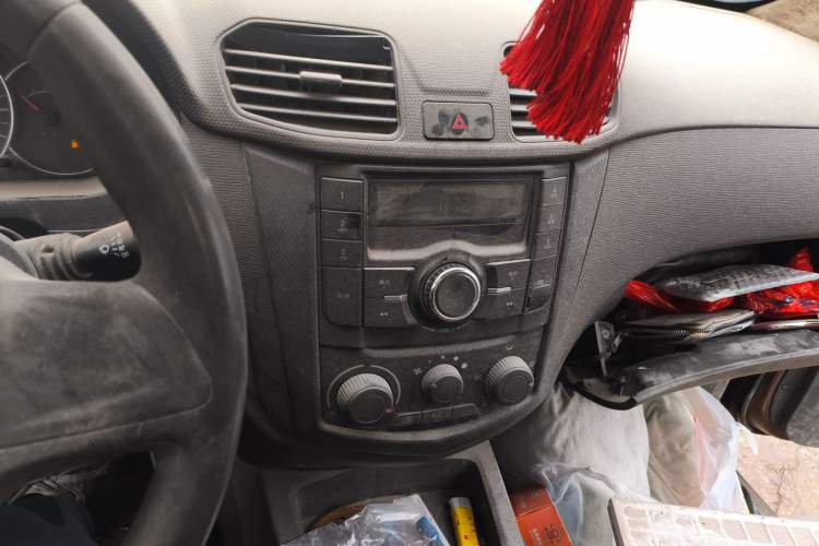 Used Wuling Hongguang 2015 1.5L S Base Model China IV