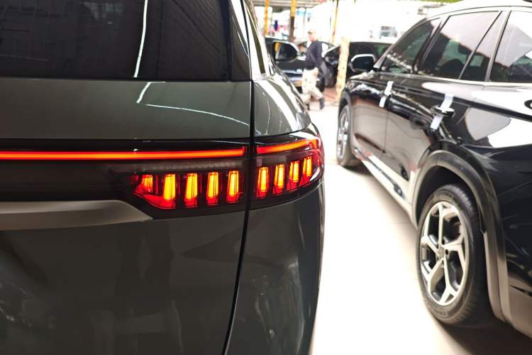 Used Chery Tiggo 9 2023 2.0T Dual-Clutch Two-Wheel Drive Luxury Edition 5 Seats
