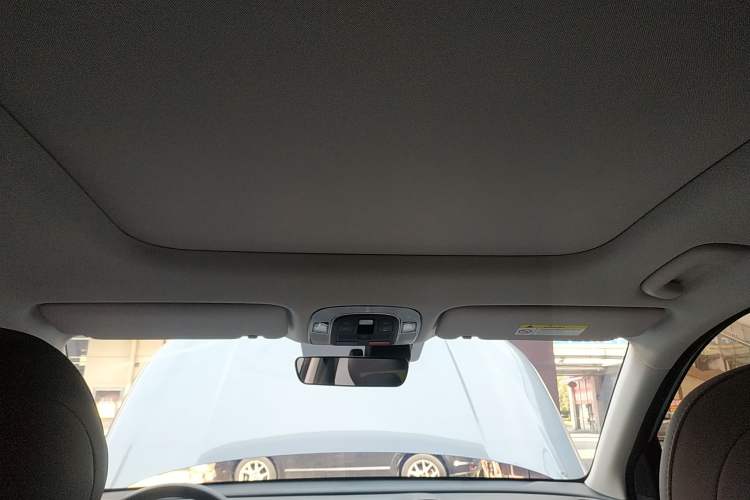 Used Hyundai ix35 2023 Musso 2.0L Flagship Edition TOP
