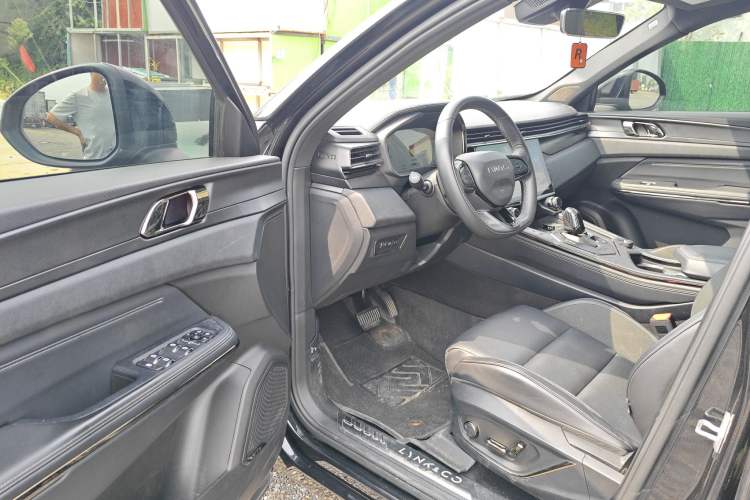 Used Lynk & Co 01 EM-P 2023 1.5TD EM-P PM
