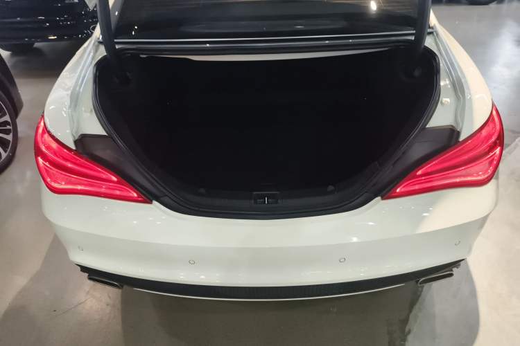 Used Mercedes-Benz CLA 2015 CLA 220 4MATIC Trunk