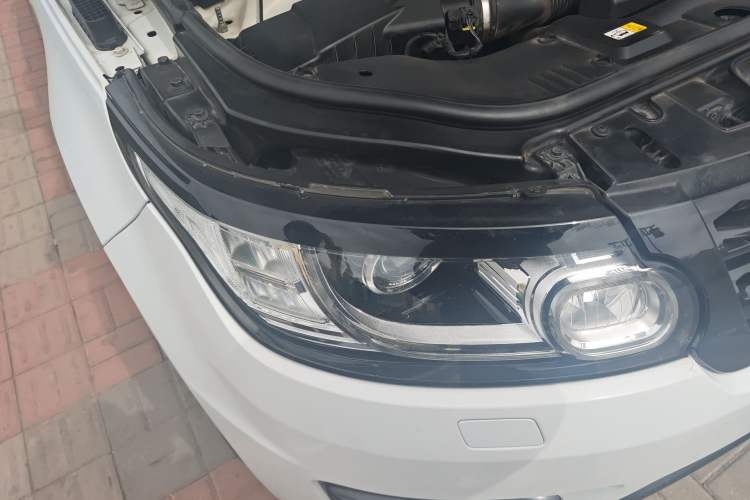 Used Land Rover Range Sport 2016 3.0 SC V6 HSE DYNAMIC Right Front Headlight