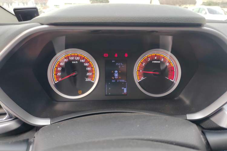 Used Soueast DX5 2021 1.5L Manual Luxury Version
