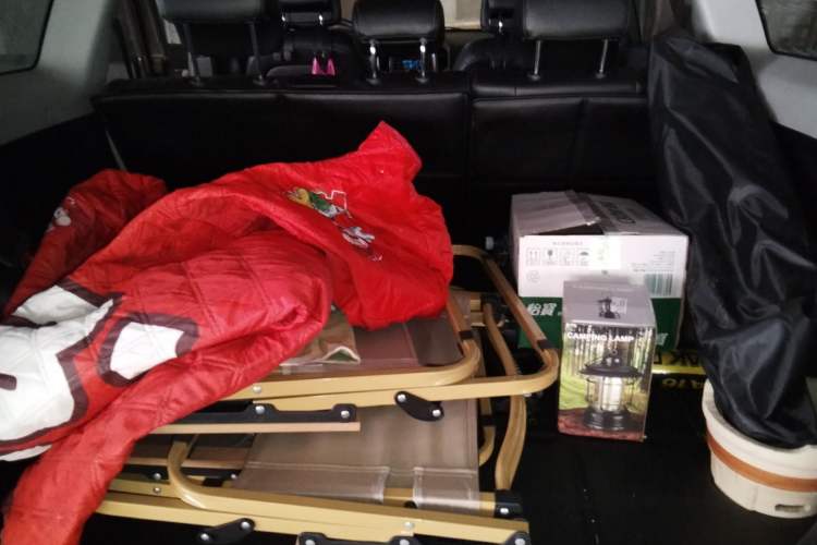 Used Chevrolet Captiva 2015 2.4L 4x4 Flagship Edition 7-Seater
