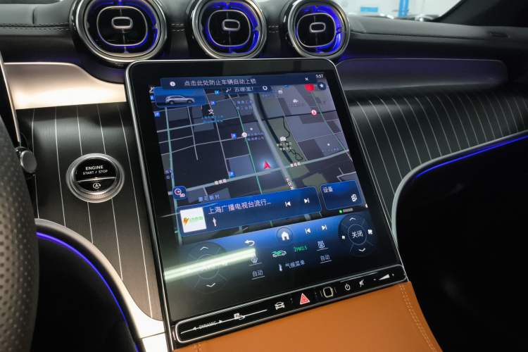 Used Mercedes-Benz GLC 2024 GLC 260 L 4MATIC Luxury Model 5 Seats