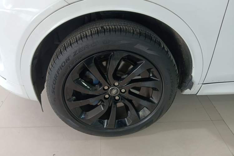 Used Land Rover Discovery Sport 2020 249 PS R-Dynamic Performance Edition
