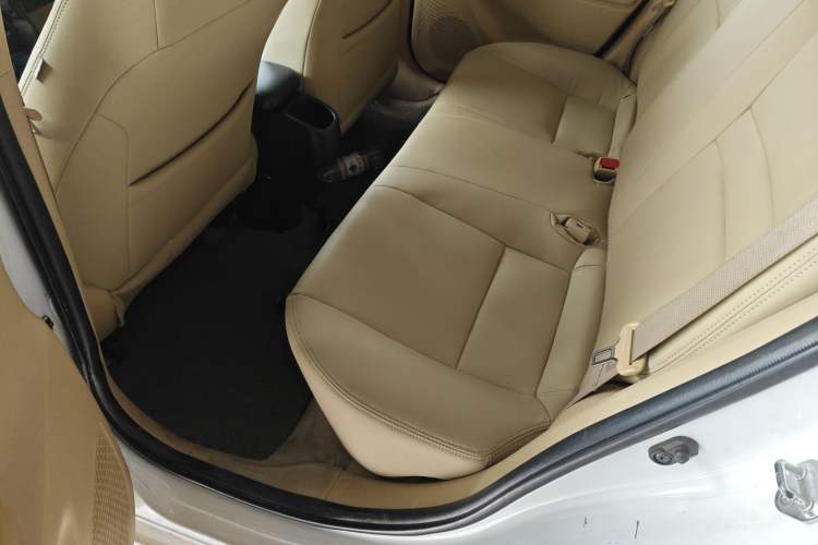 Used Toyota YARiS L Zhi Xuan 2016 Revised 1.5E CVT Charming Edition