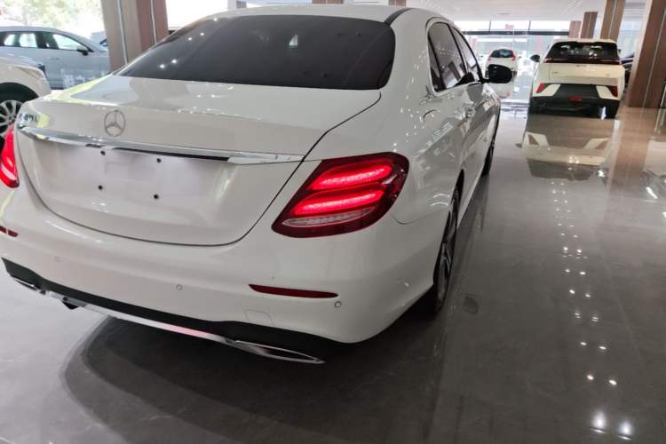 Used Mercedes-Benz E-Class 2018 Facelift E 200 L Sport Edition
