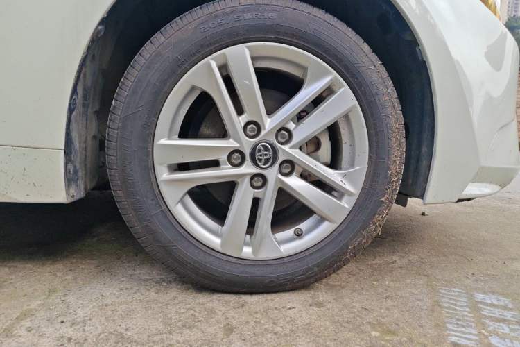 Used Toyota Levin 2019 185T CVT Luxury Edition China VI Standard