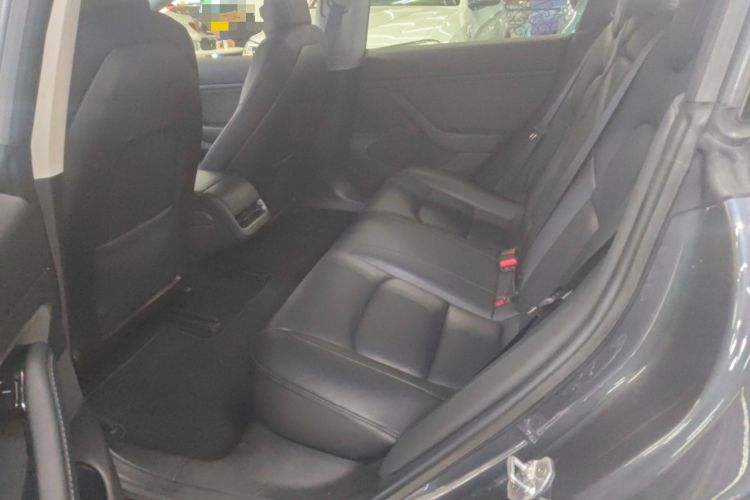 Used Tesla Model 3 2019 Long-Range Rear-Wheel-Drive Version
