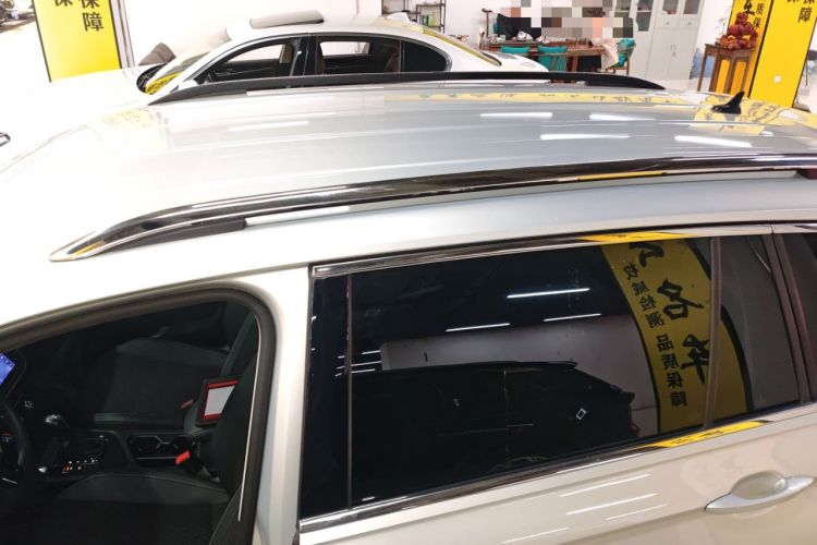 Used Volkswagen Tiguan L 2020 330TSI Automatic Two-Wheel Drive Luxury Edition China VI Standard