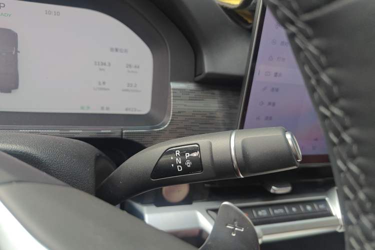 Used Tank 400 New Energy 2026 Model—Hi4-T Smart Enjoyment Version Gear Lever