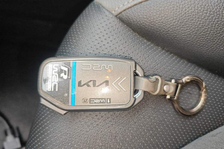 Used Kia kx1 Stonic 2021 1.4L CVT Sunroof Model