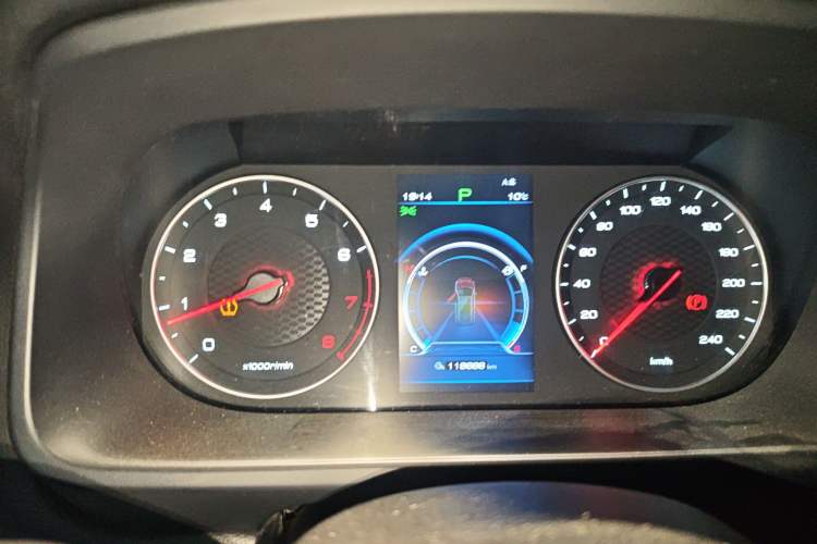 Used BYD Tang 2019 2.0T Automatic SmartConnect Luxury Edition 5 Seats China VI Standard