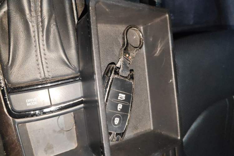 Used Kia K5 2016 1.6T Automatic LUX
