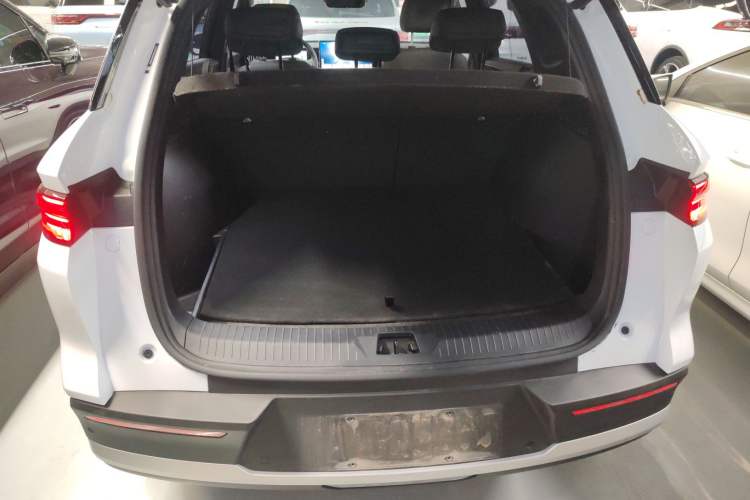 Used BYD Song Pro New Energy 2025 Second-Generation Intelligent Driving Version DM-i 115KM Excellence Edition Trunk