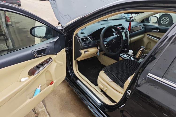 Used Toyota Camry 2015 2.0G Premier Edition