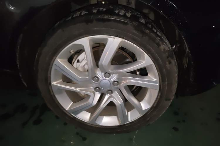 Used Land Rover Range Rover Sport 2019 3.0 L6 HSE DYNAMIC