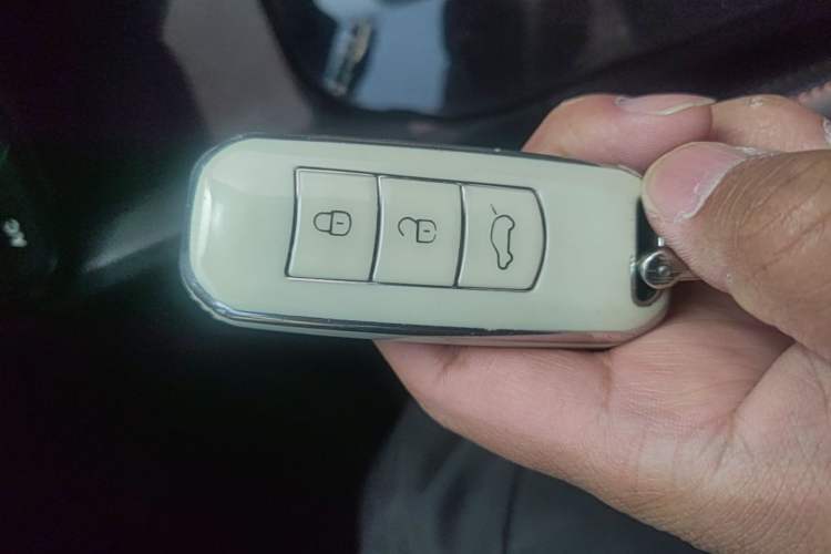 Used GAC Trumpchi GS3 2017 200T Automatic Elite Edition Interior 1