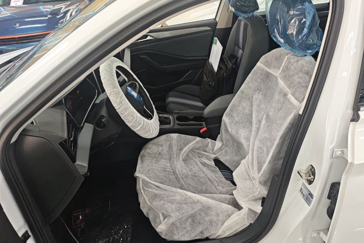 Used Volkswagen Sagitar 2025 Facelift 200TSI DSG Flyover Edition
