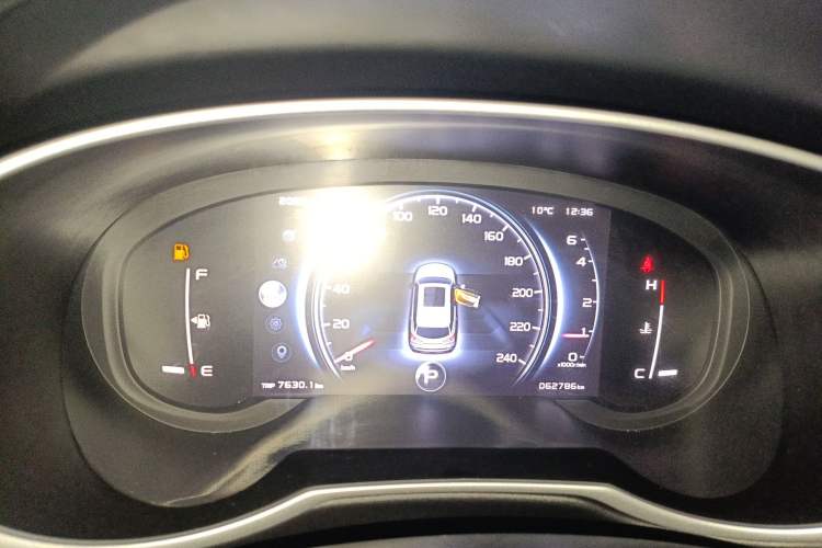 Used Geely Auto Emgrand X7 Sport 2018 1.8TD Automatic Two-Wheel Drive Smart Connect 4G Internet Edition