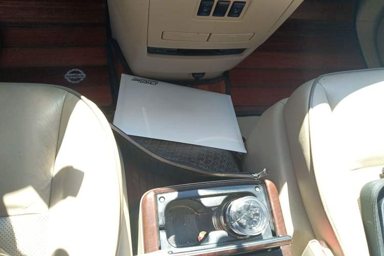 Used Nissan Quest 2015 3.5L SL
