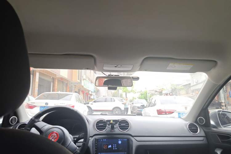 Used Volkswagen Jetta 2015 Value Edition 1.6L Manual Fashionable Style