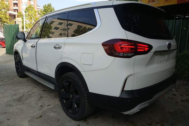 Used SAIC MAXUS D90 2017 2.0T Automatic Two-Wheel Drive - Uranus