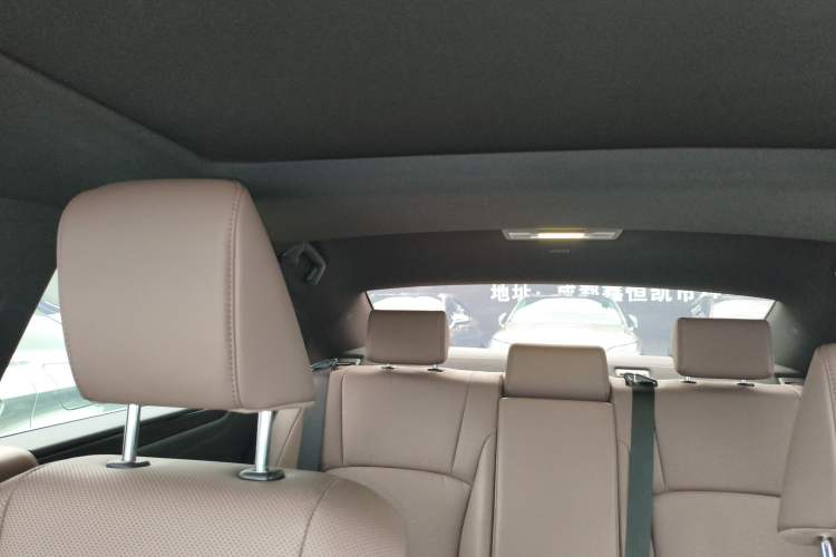 Used Lexus ES 2022 300h Excellence Edition
