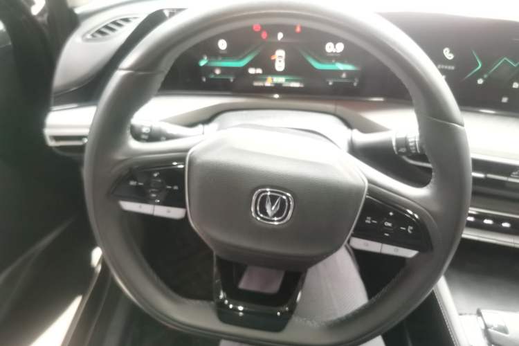 Used Changan Eado 2022 PLUS Blue Whale NE 1.4T GDI DCT Flagship Edition
